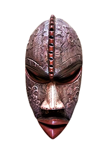 African wooden wall mask. Handmade crafts, gift of cultural heritage. Ideal for unique gifts.