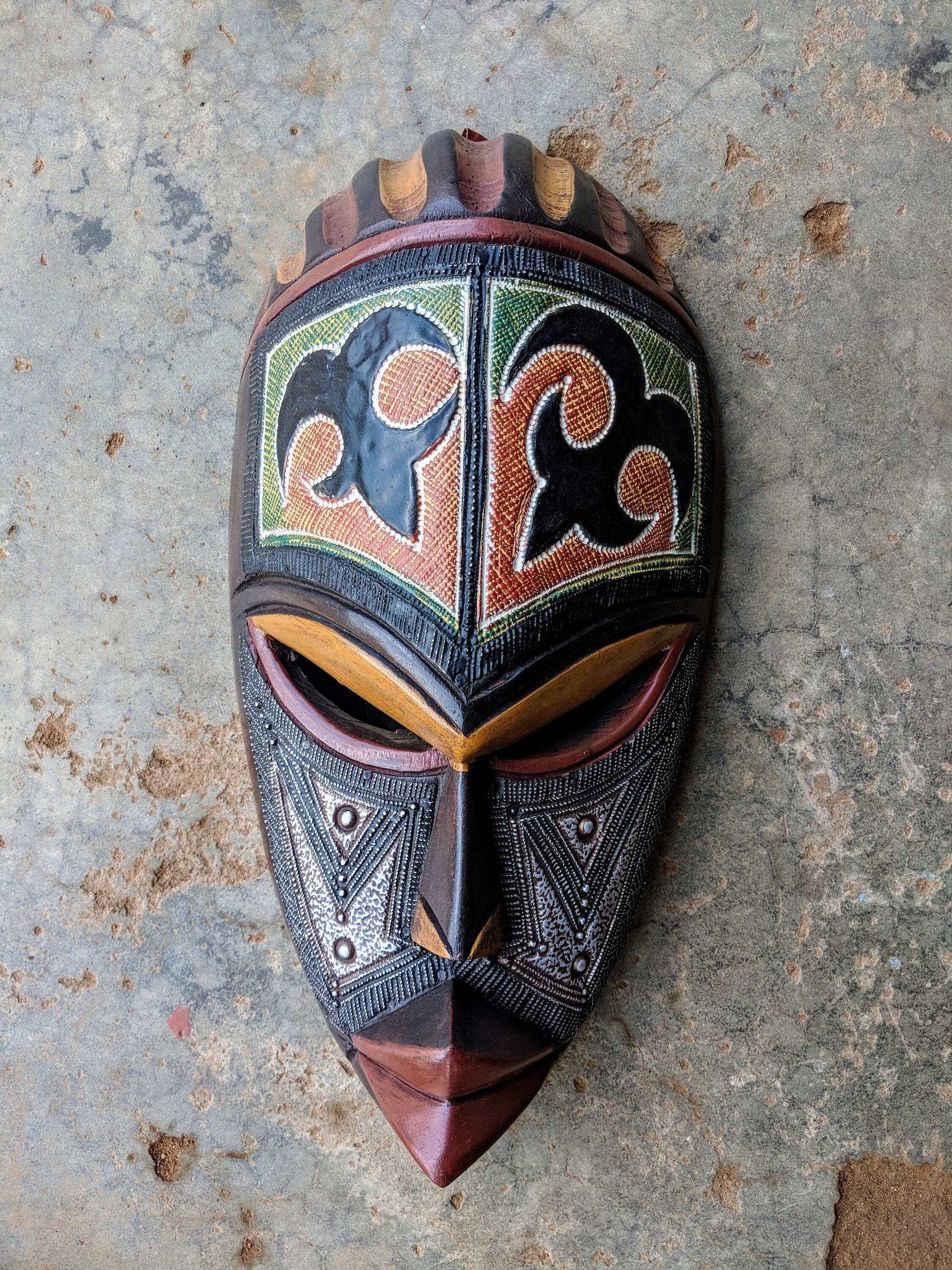 hand-carved African wooden wall mask, tribal mask for home decor, unique African art wall decoration
